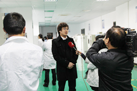 ˾R(qun)I(y)аl(f)ȫI(lng)Ȯa(chn)Ʒҕ_L